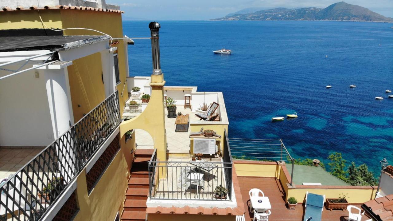 كابري B&B Punta Vivara المظهر الخارجي الصورة