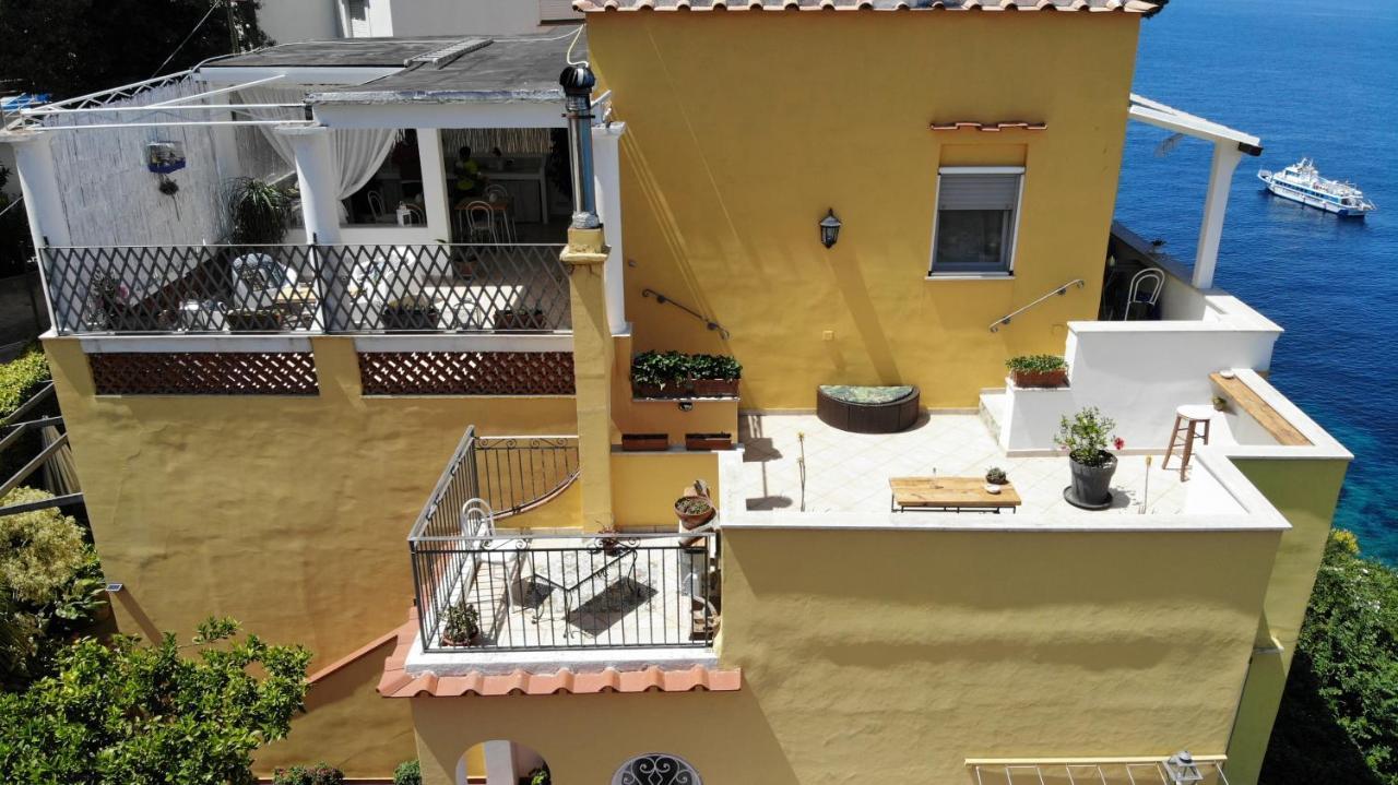 كابري B&B Punta Vivara المظهر الخارجي الصورة